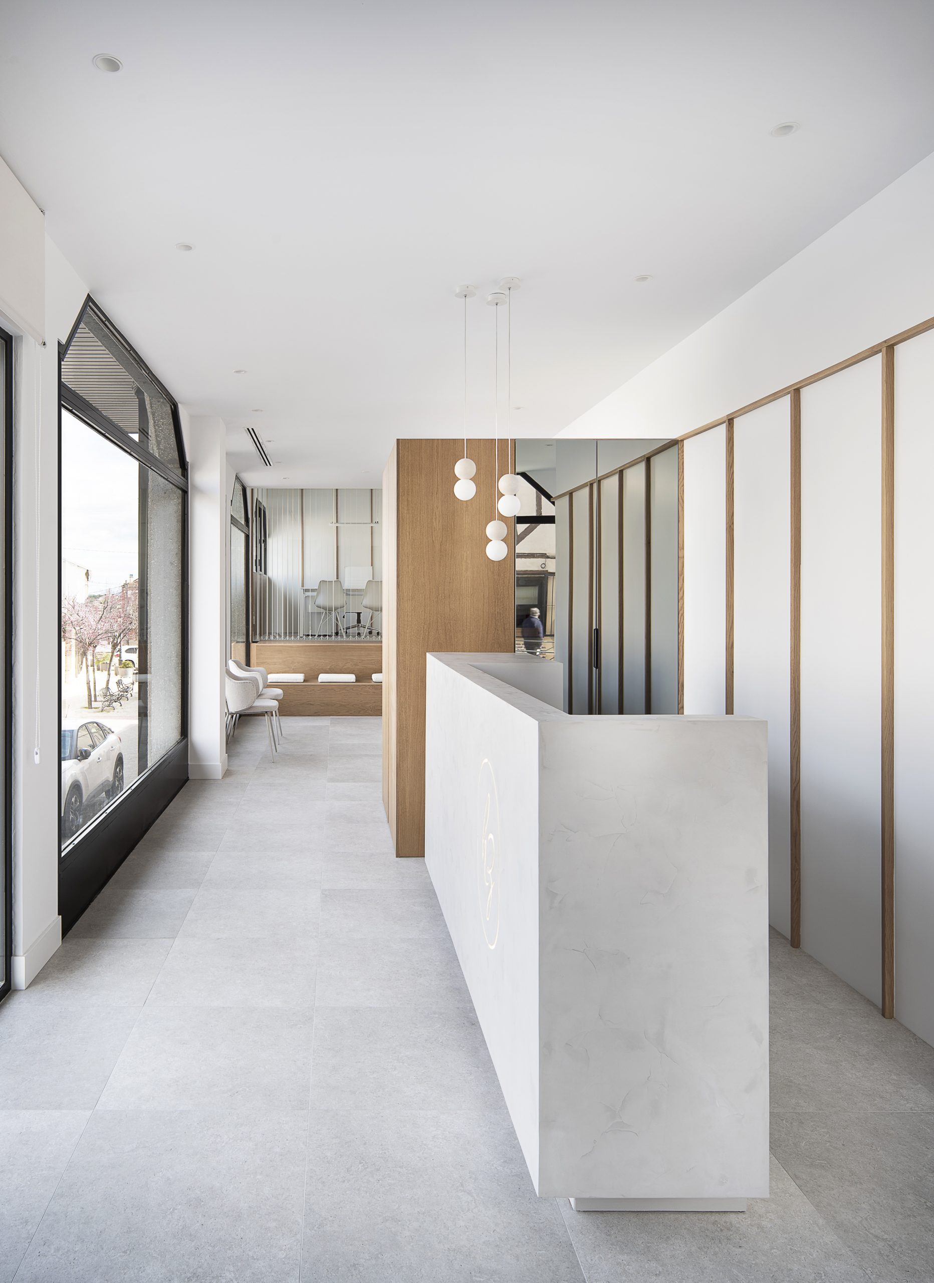 murillo-arquitectos-clinica-dental-hernansanz-recepcion